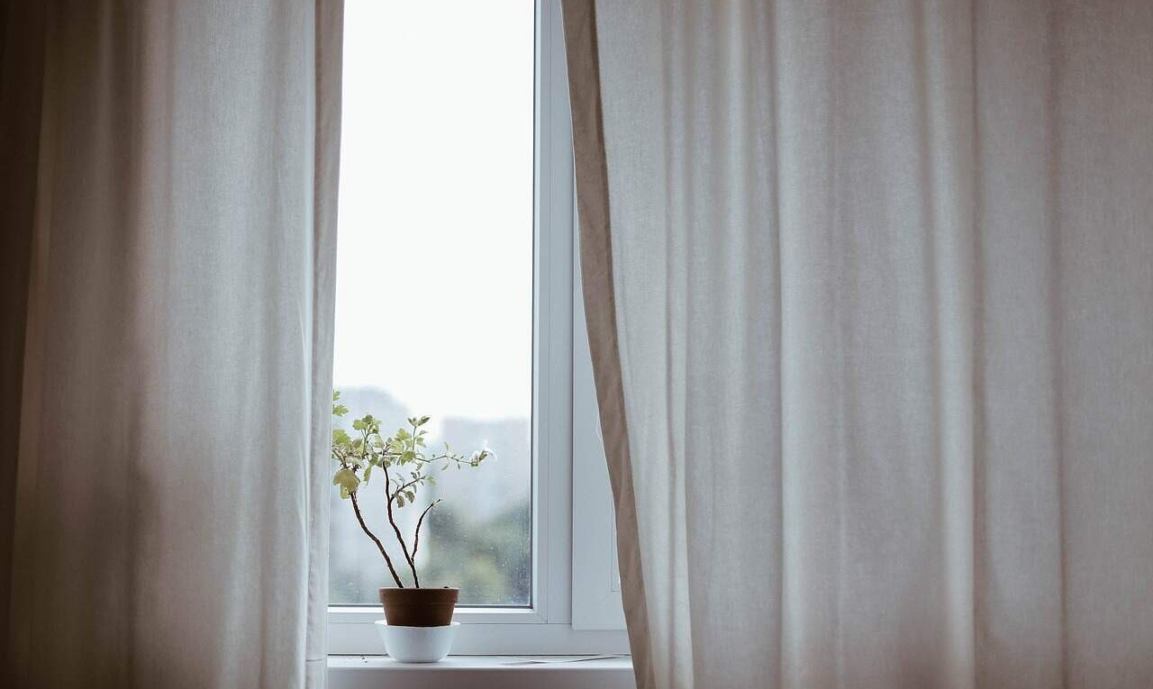 Quais cortinas escolher para refrescar melhor a casa?