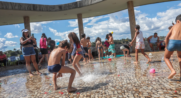 Janeiro chega repleto de atrações nos equipamentos culturais da PBH na Pampulha